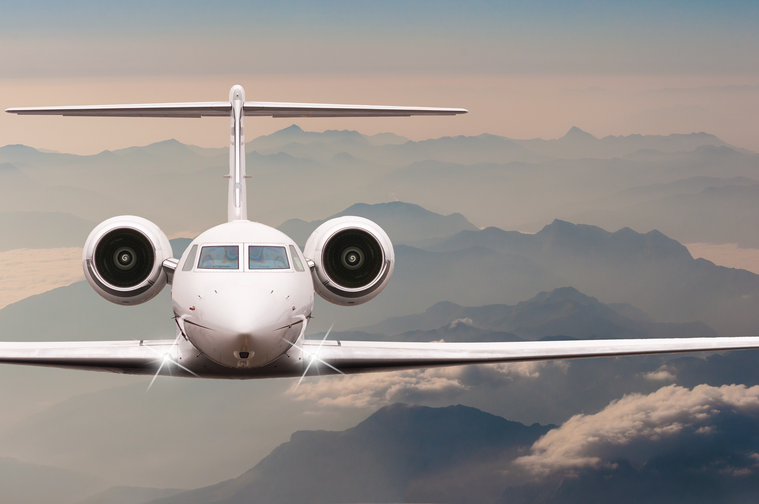 family office private aviation, UHNWI private jet charter, managing private aviation family office, private jet for principals